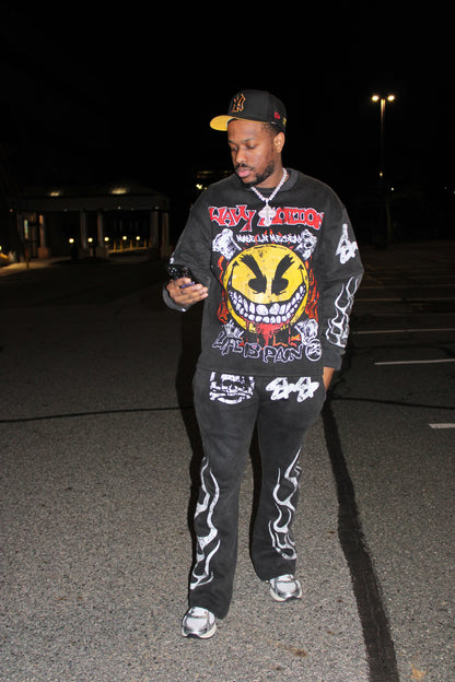 World Tour Oversized Long Sleeve (WM)